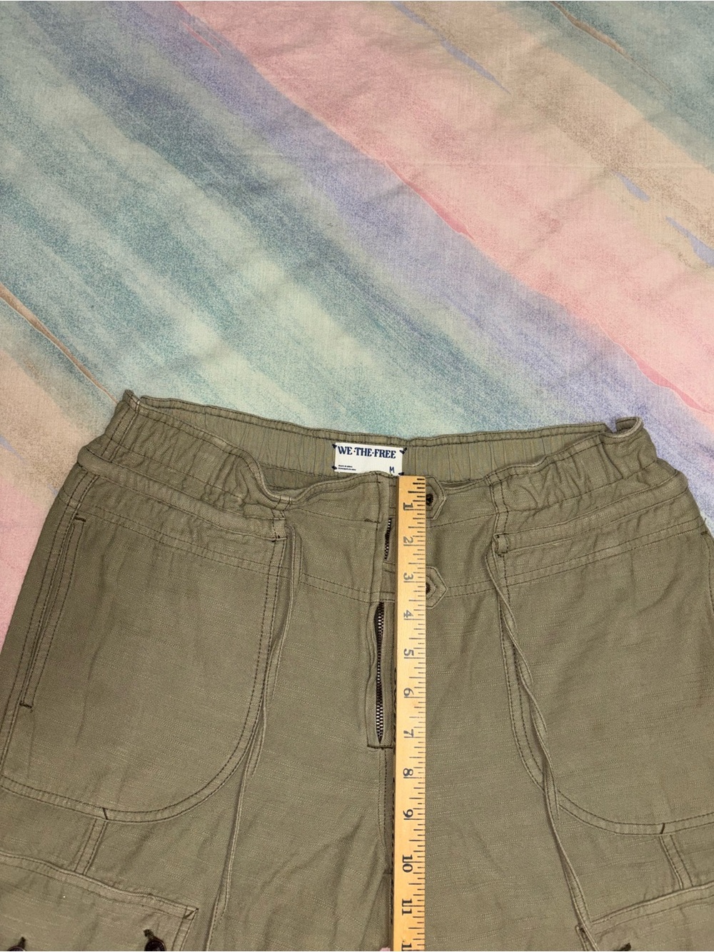 We The Free Park Ave Pull-On Cargo pants size M in color Adventurer - Picture 9 of 9